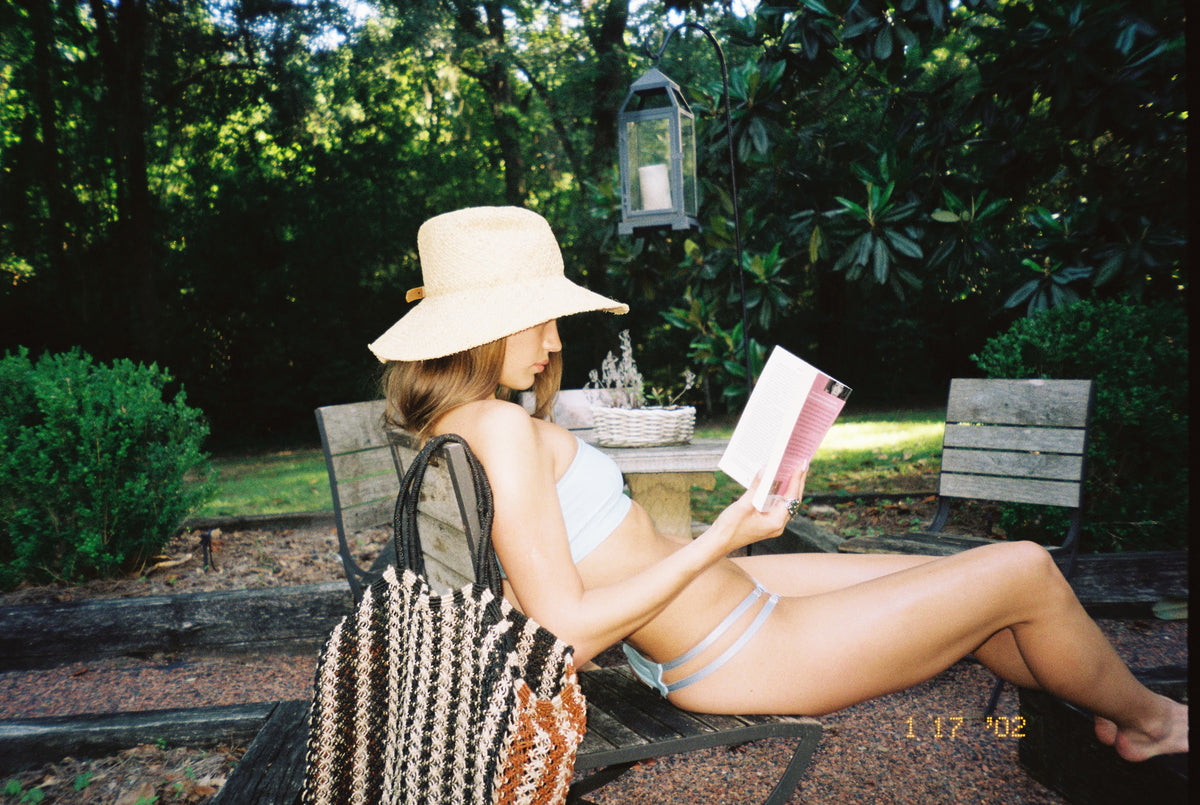 Little Runaway set in Poolside Haze, editorial in the garden